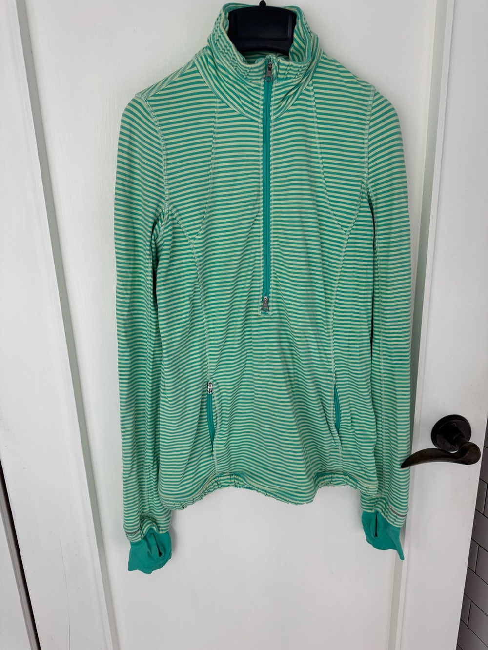 Lululemon long sleeve workout top with thumb holes, double zipper